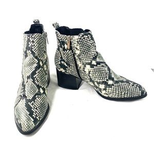 Sam Edelman Circus Jenna Snakeskin Bootie - Grey/Black, Sz9